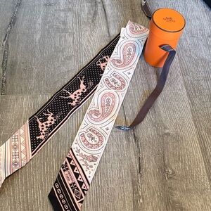Hermès Cheval de Coeur Pink and Black Twilly Scarf